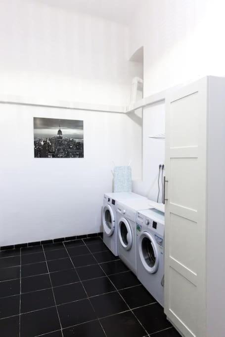Appartamento Central Budget Lofts Budapest Esterno foto