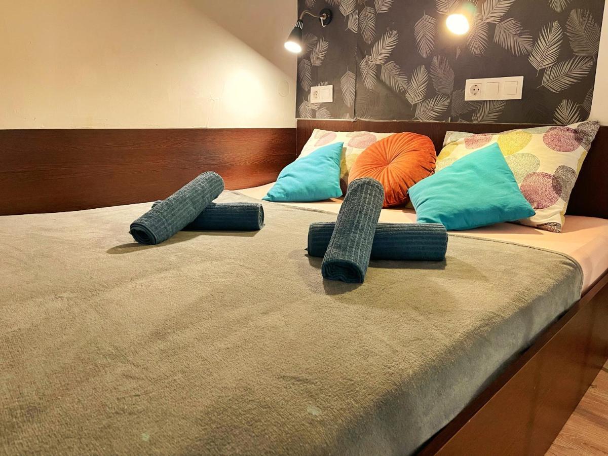 Appartamento Central Budget Lofts Budapest Esterno foto