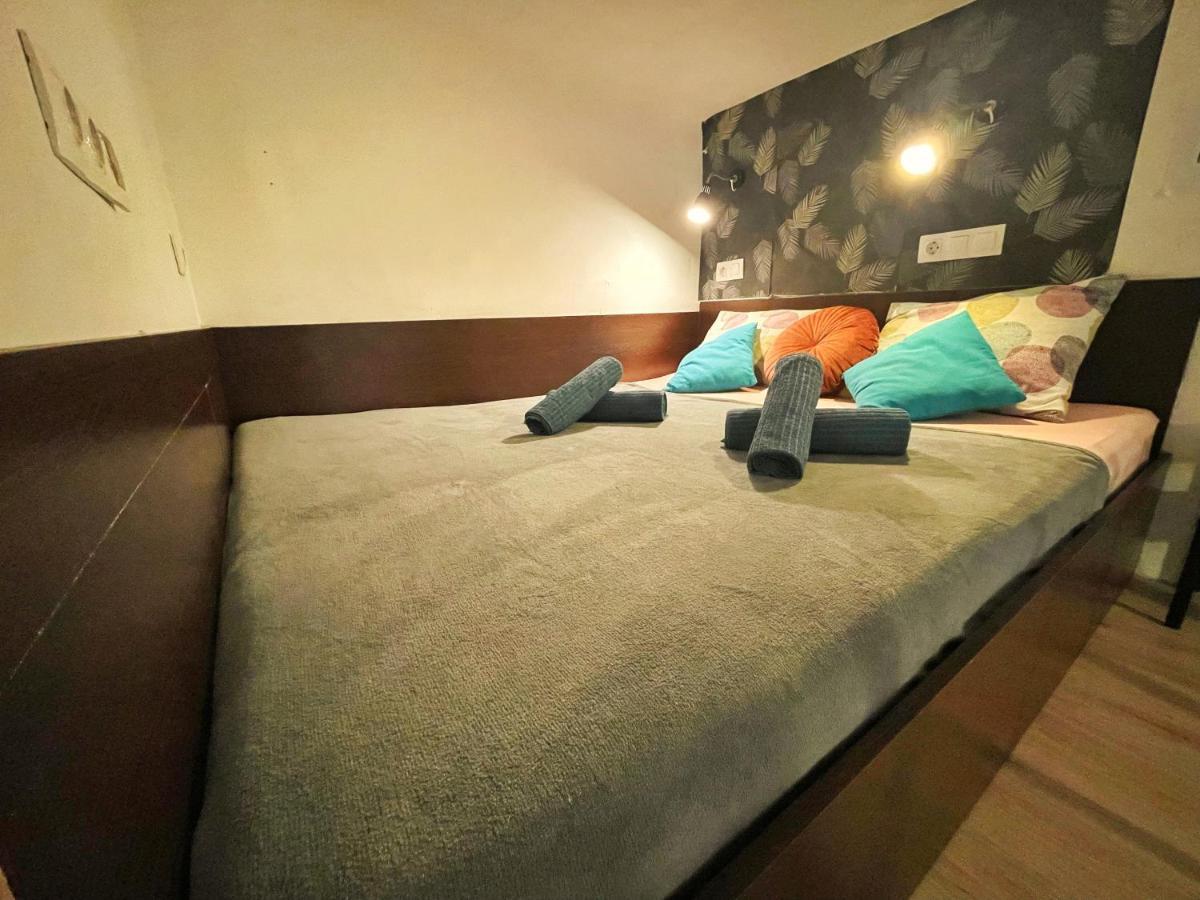 Appartamento Central Budget Lofts Budapest Esterno foto