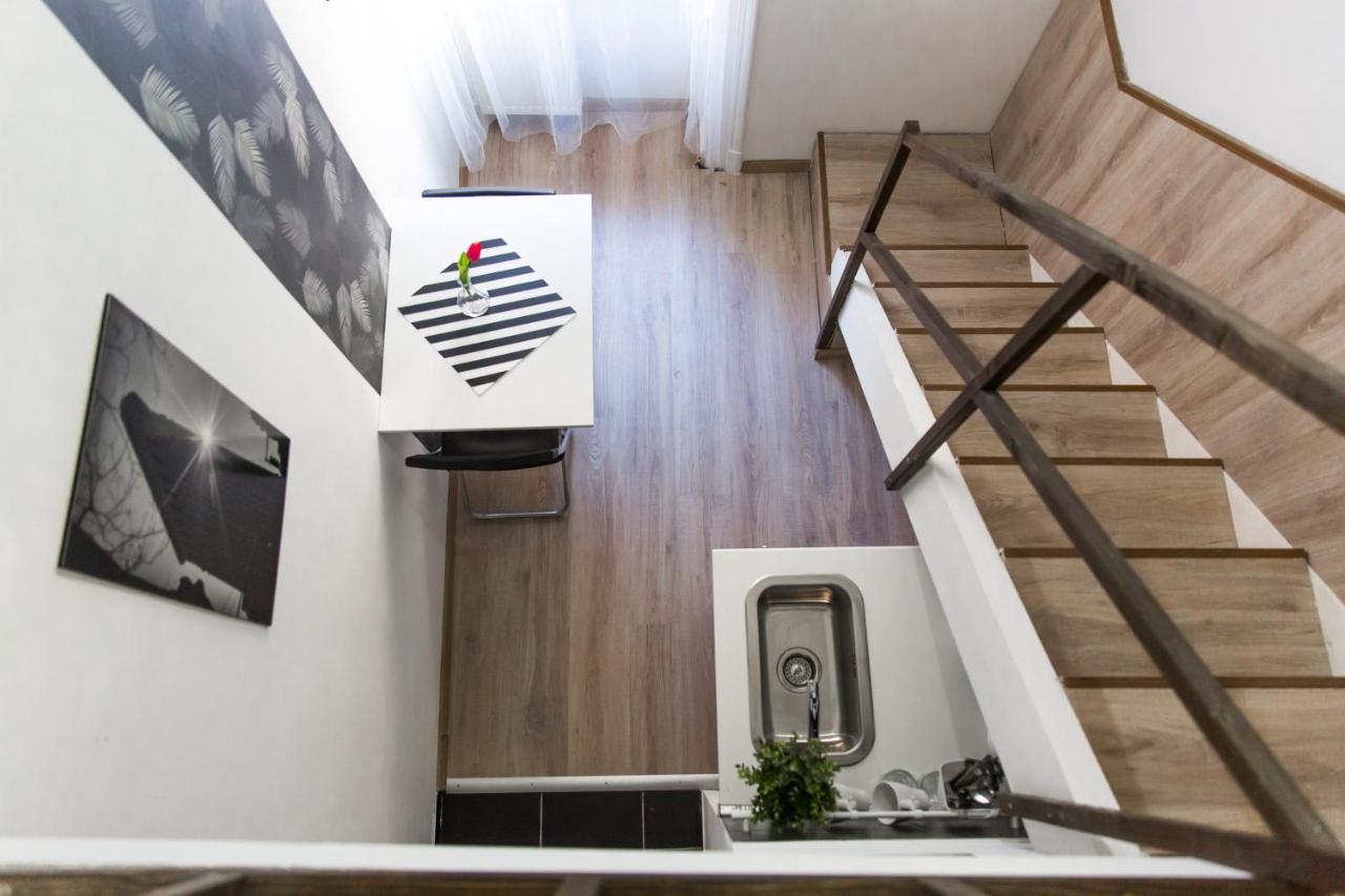 Appartamento Central Budget Lofts Budapest Esterno foto